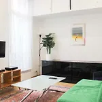 Charming Apartment In The Heart Of Paris